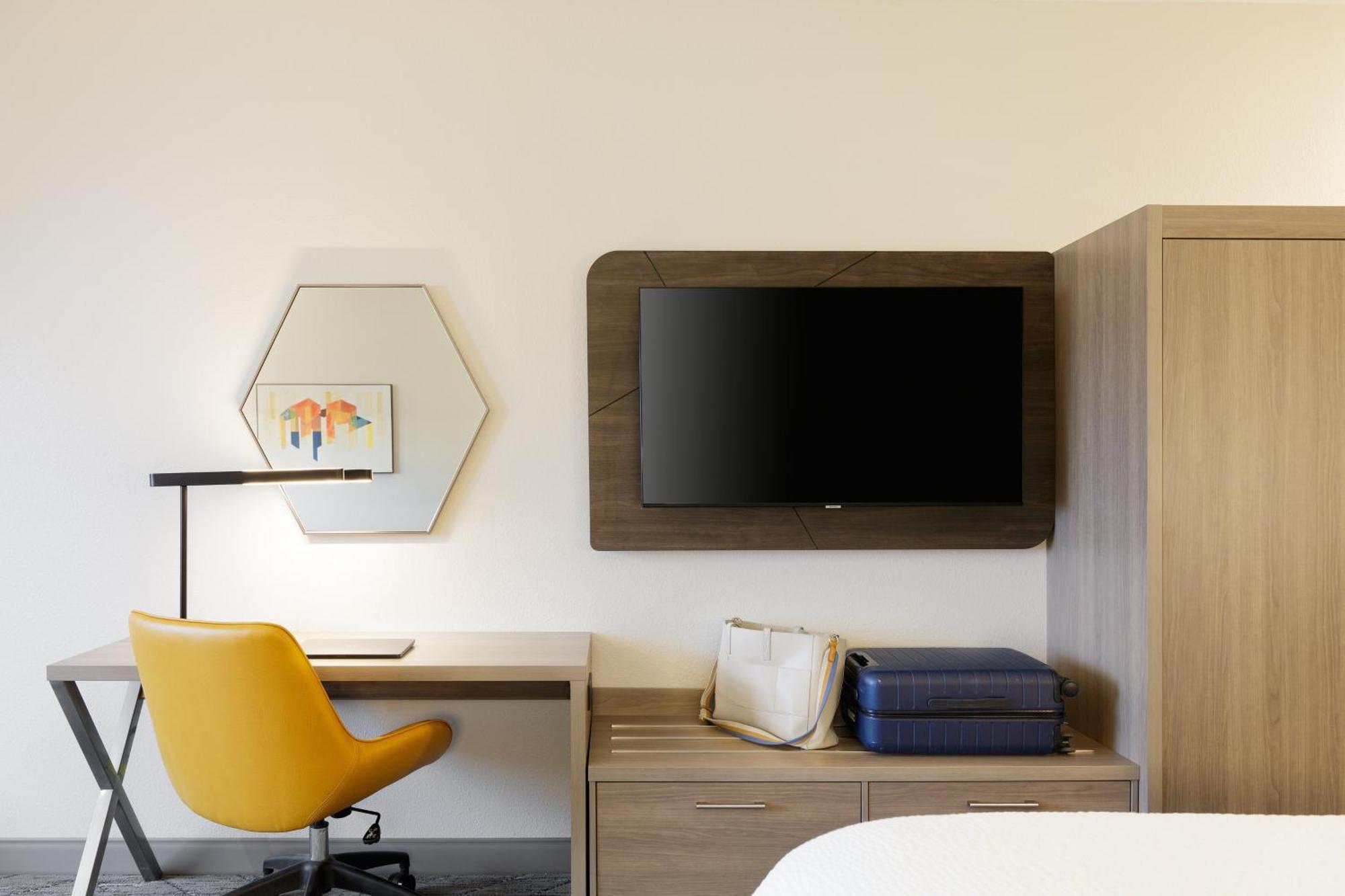 Holiday Inn Express & Suites Phoenix - Midtown, An Ihg Hotel ภายนอก รูปภาพ